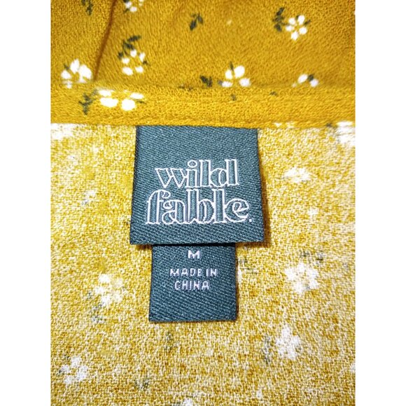 Wild Fable Junior's Mustard Yellow/White Floral V-Neck Crop Top Size Medium - Picture 6 of 7